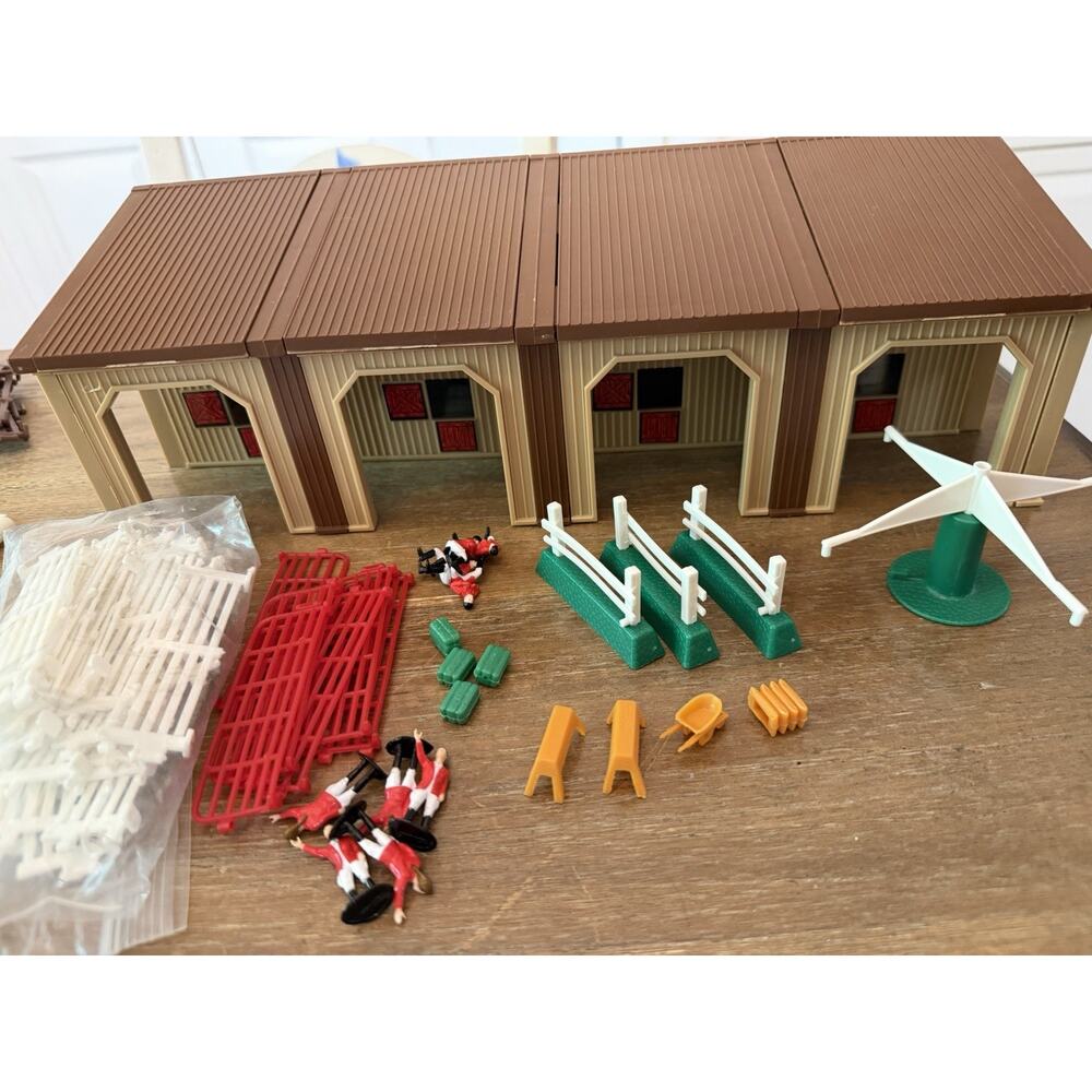 Vintage 1990's Ertl Farm Country Riding Stable Set 1/64 Incomplete No Box
